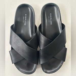 Everlane Form Crossover Sandals in Black - Women’s size 10 (fit like a 9-9.5)